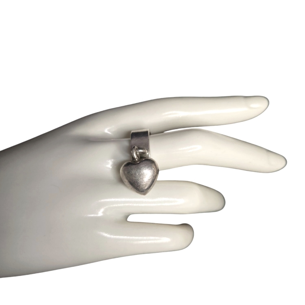 Elegant Silpada Sterling Silver Heart Ring